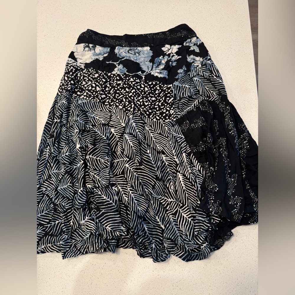 Santika Skirt with fun floral pattern
